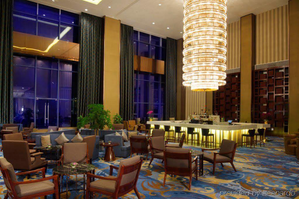 Xiandai Gloria Grand Hotel Чанша Екстериор снимка